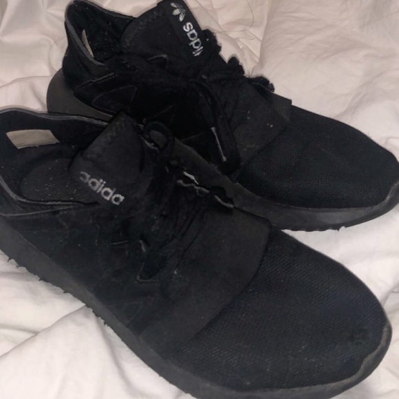 Adidas tubular shoes - Picture 1 of 3